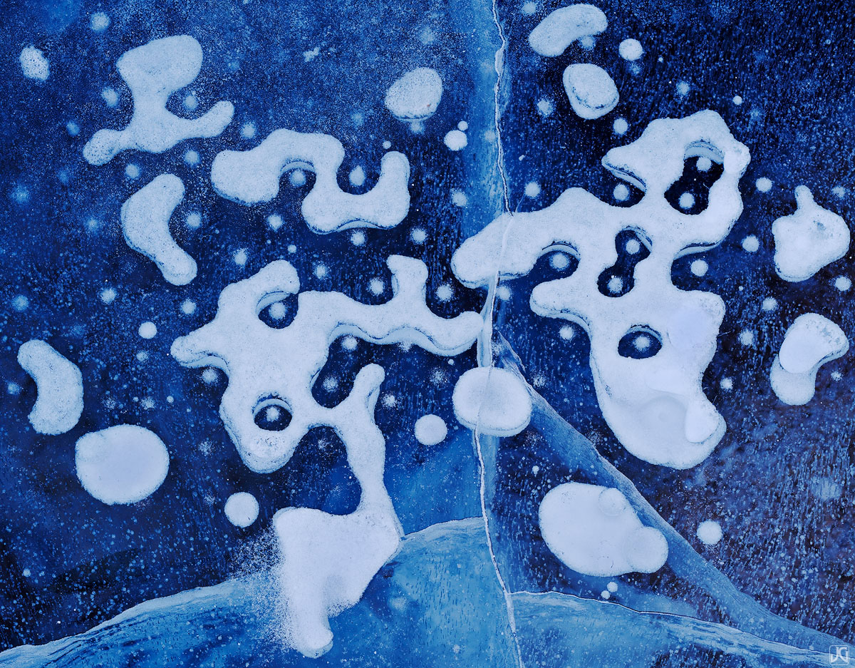 Snow patterns and ice textures create some unique visuals on Dream Lake.